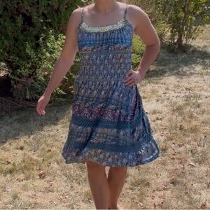 Elegant Blue Patterned Summer Dress